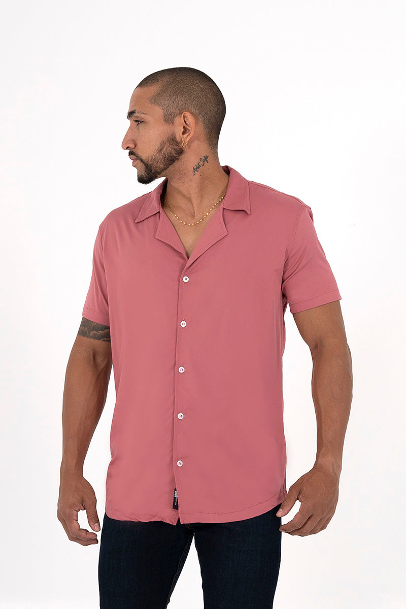 Camisa regular cuello ingles coral