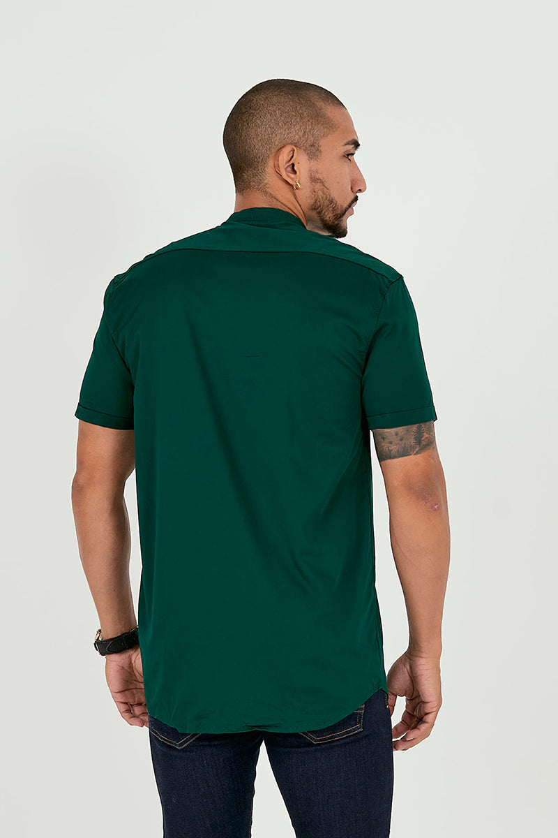 Camisa regular cuello neru verde